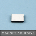 Magnet adhésive en format 15X15mm