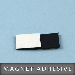 Magnet adhésive en format 15X15mm Ep. 0,5mm
