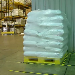 Nez de marche antidérapant adhésif jaune et noir AD343 - Sur mesure