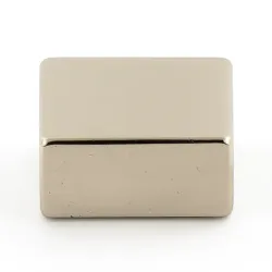 NEODYME  22mm x 11mm  Hauteur 18mm - Par 100