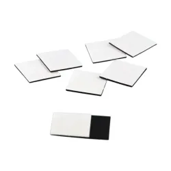 Magnet adhésif en format 15X15mm