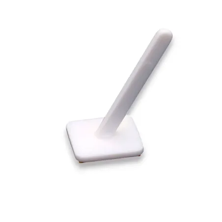 Broche adhésive